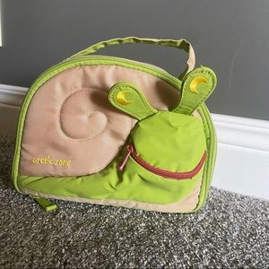 Arctic Zone Snail Lunchbox